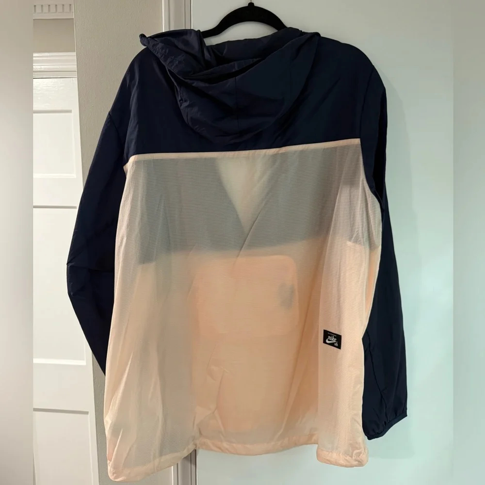 Nike SB Navy and Pink 1/2 Zip Anorak windbreaker - Picture 3 of 5